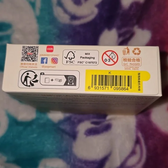 Pop Mart Pin for Love Pendant - Letter K - Picture 5 of 7